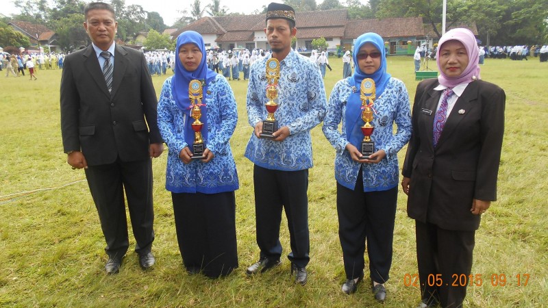 Inilah Para Pendidik Berprestasi di Sumbang