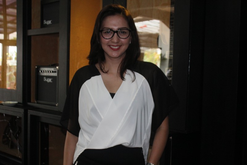 Dona Agnesia Support Suami