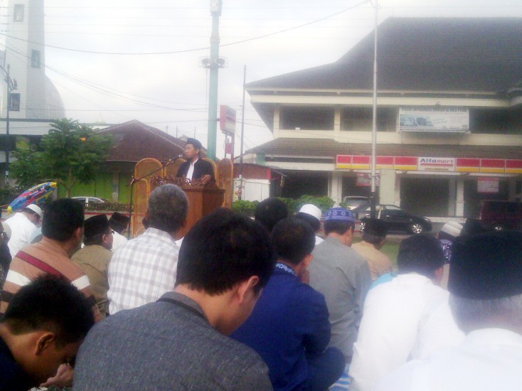 Khotbah H Ibnu Hasan di Alun-alun Purwokerto