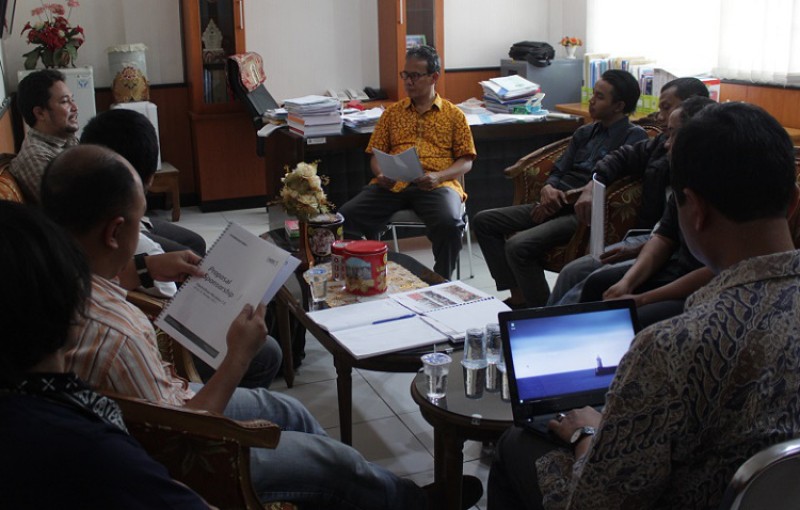 Kepala Bappeda Banyumas, Eko Prijanto, menyambut baik inisiatif komunitas IT di Banyumas 