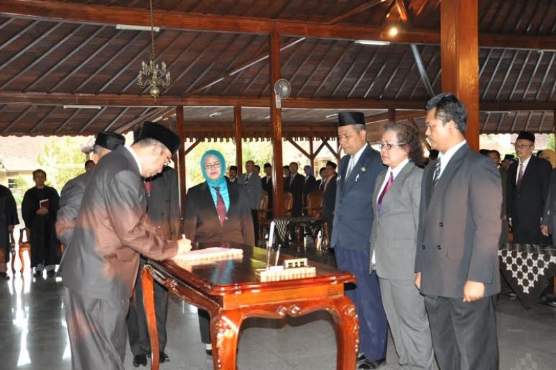 142 Pejabat Struktural eselon III,IV dan V dilantik