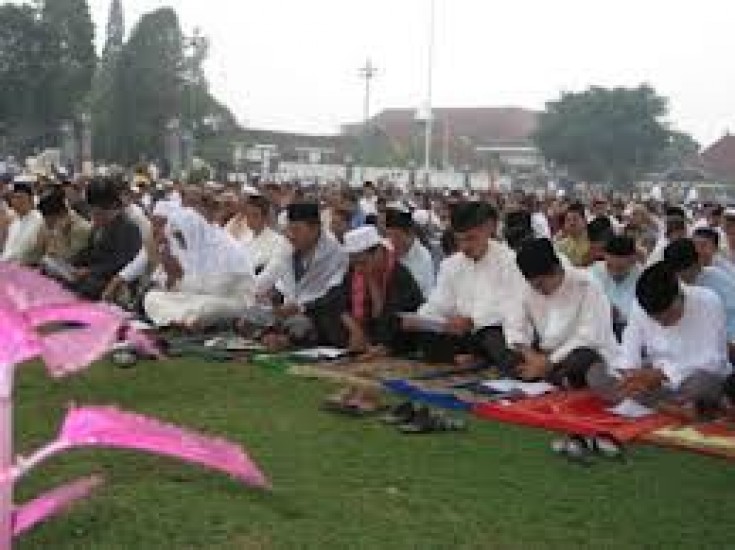 Pagi Ini Sholat Idul Adha Di Alun-alun Purwokerto