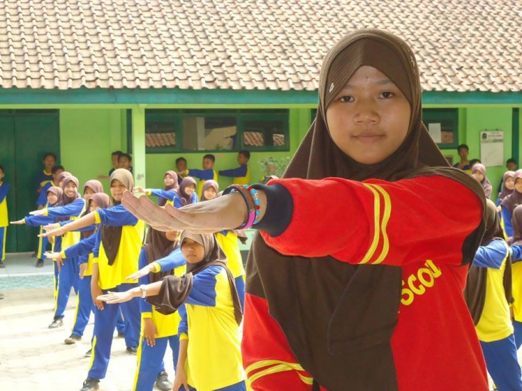 Pramuka Penggalang SMPN 1 Cilongok berlatih Senam Pramuka
