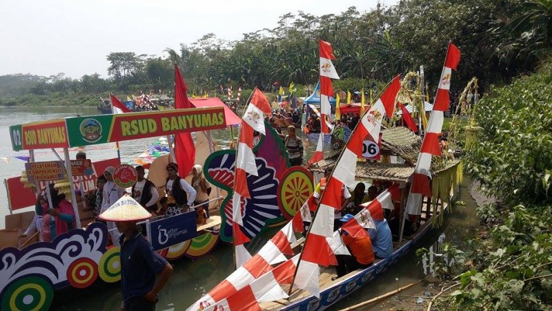 Perahu Peserta Festival Serayu 2015 (Foto  Ari Yus)