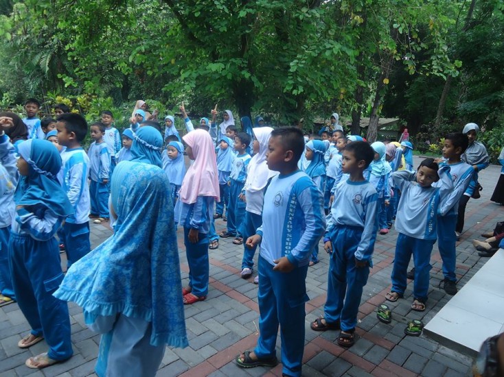 SD Islam TOP KIDS  Adakan Family Day