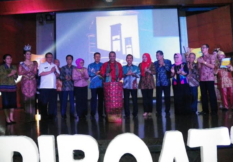 Pemda Sumsel Gelar Musi International Musi Triboatton