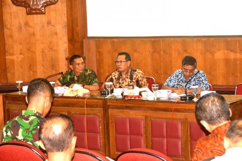 Panitia Hari Jadi ke-185 Kabupaten Purbalingga menggelar rapat pleno di Operation Room Graha Adiguna