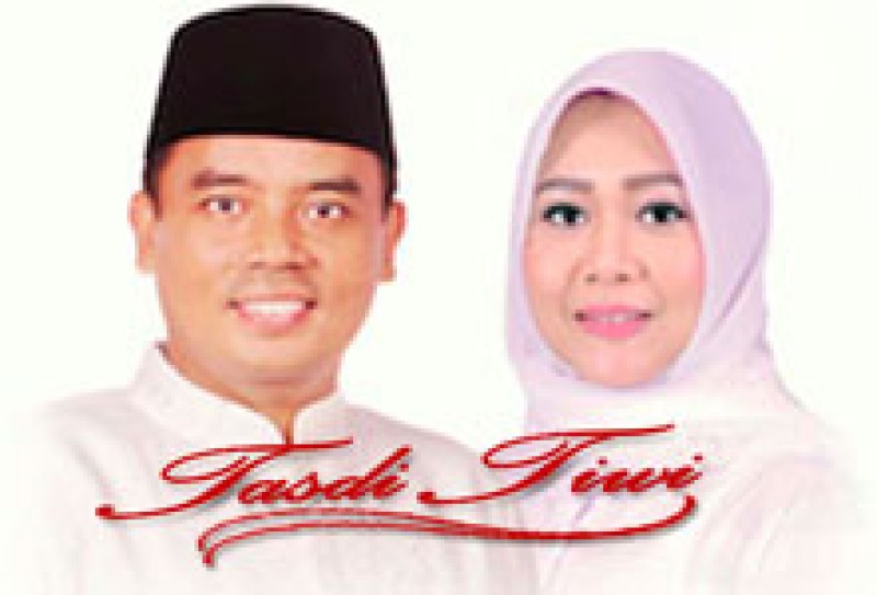 Tasdi-Tiwi Menangkan Pilkada Purbalingga