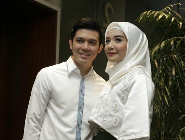Tahun Baru, Zaskia Sungkar - Irwansyah Pilih Dirumah