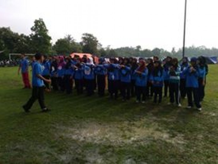 Dewan Ambalan SMA 5 Gelar Kemah Bhakti