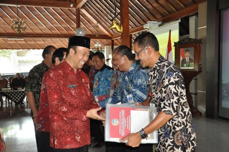Ahmad Husein : Pertanggungjawabkan Pelaksanaan DPA Kepada Rakyat!