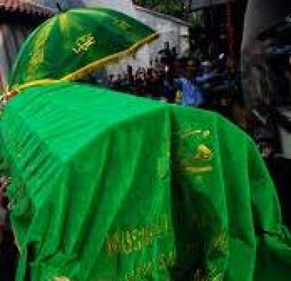 Nenek Satiah Meninggal Dengan Takbir