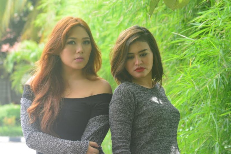 Kiki Syarah Kibarkan Duo Biduan