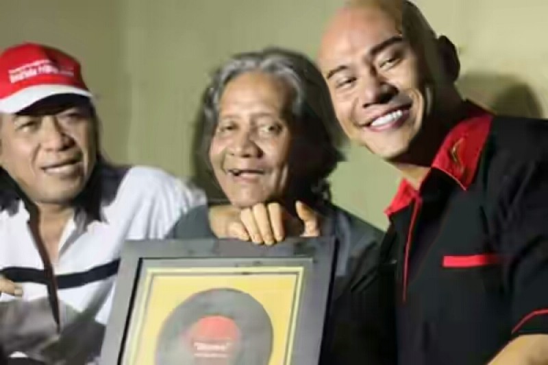 Iwan Fals Akan Jenguk Pencipta Bento