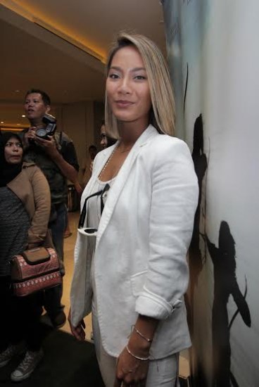 Tara Busyro Ketagihan Panahan