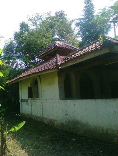 Tajug Tertua Desa Karangnangka