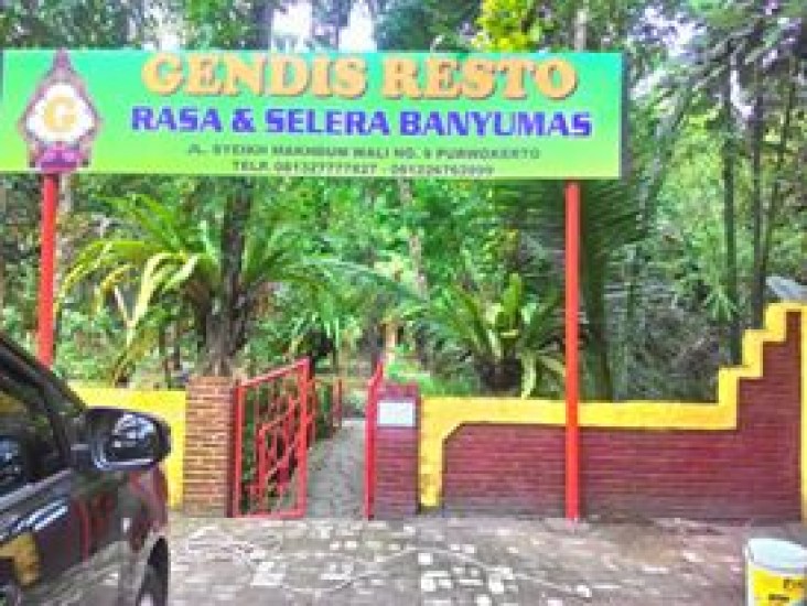 Alumni 1975 SMP Negeri 3 Purwokerto Reuni Di Gendis Resto