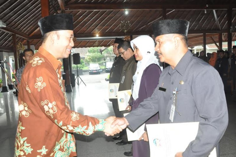 348 Guru di Banyumas dikukuhkan Sebagai Kepala Sekolah.