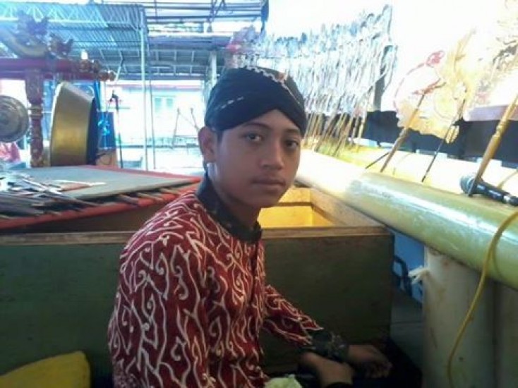 Sosok Muda Inspiratif Ki Wahyu Eko Saputro Dalang Remaja Otodidak Juara Sabet Nasional
