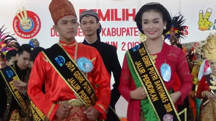 Galih dan Valen serta Fajar dan Septi Juara Duta Genre Banyumas 2018