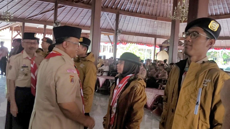 Sekda Banyumas Lepas Kontingen Jambore Daerah dan Eagle Scout Award