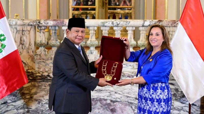 Presiden Prabowo Subianto Terima Penghargaan “Grand Cross of the Order of the Sun of Peru” Foto: BPMI Setpres/Muchlis Jr
