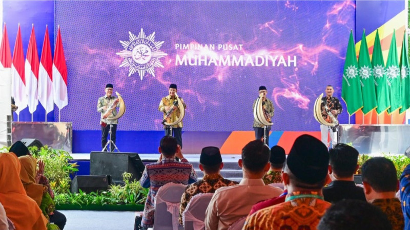 Presiden Prabowo Subianto Buka Sidang Tanwir dan Resepsi Milad ke-112 Muhammadiyah di Kupang Foto: BPMI Setpres/Rusman