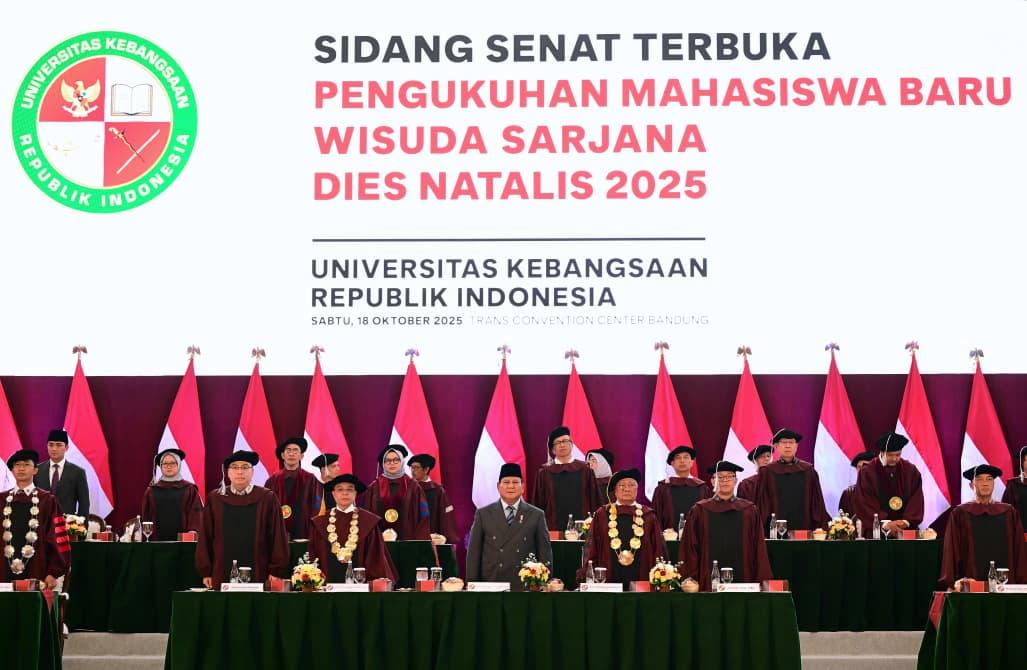 Presiden Prabowo Hadiri Sidang Senat Terbuka dan Dies Natalis UKRI Tahun 2025Umrohkan Pegawai Berdedikasi