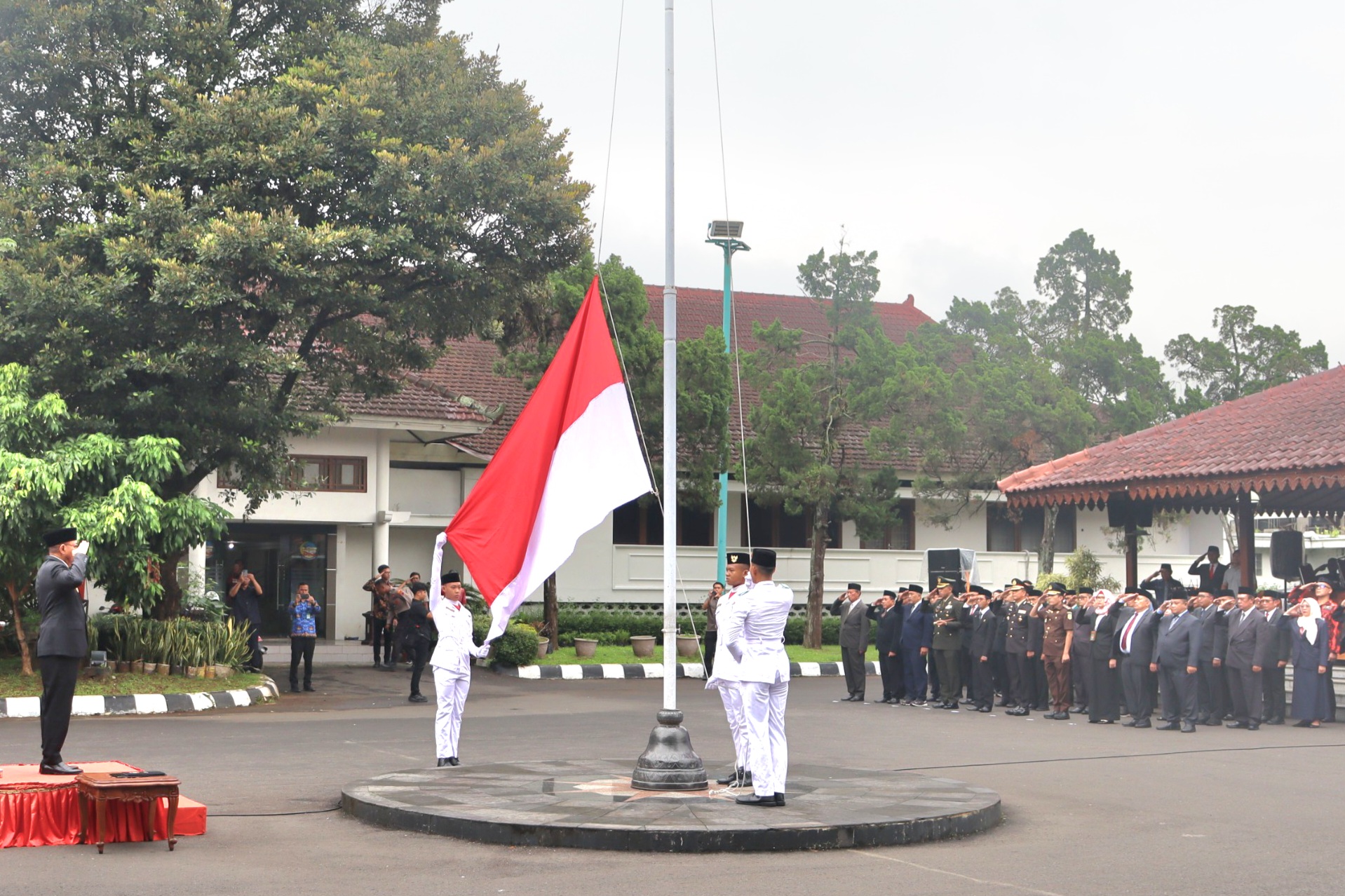 Pimpin Upacara Sumpah Pemuda, Sadewo : Pemuda Banyumas Jadi Garda Terdepan Pembangunan Daerah
