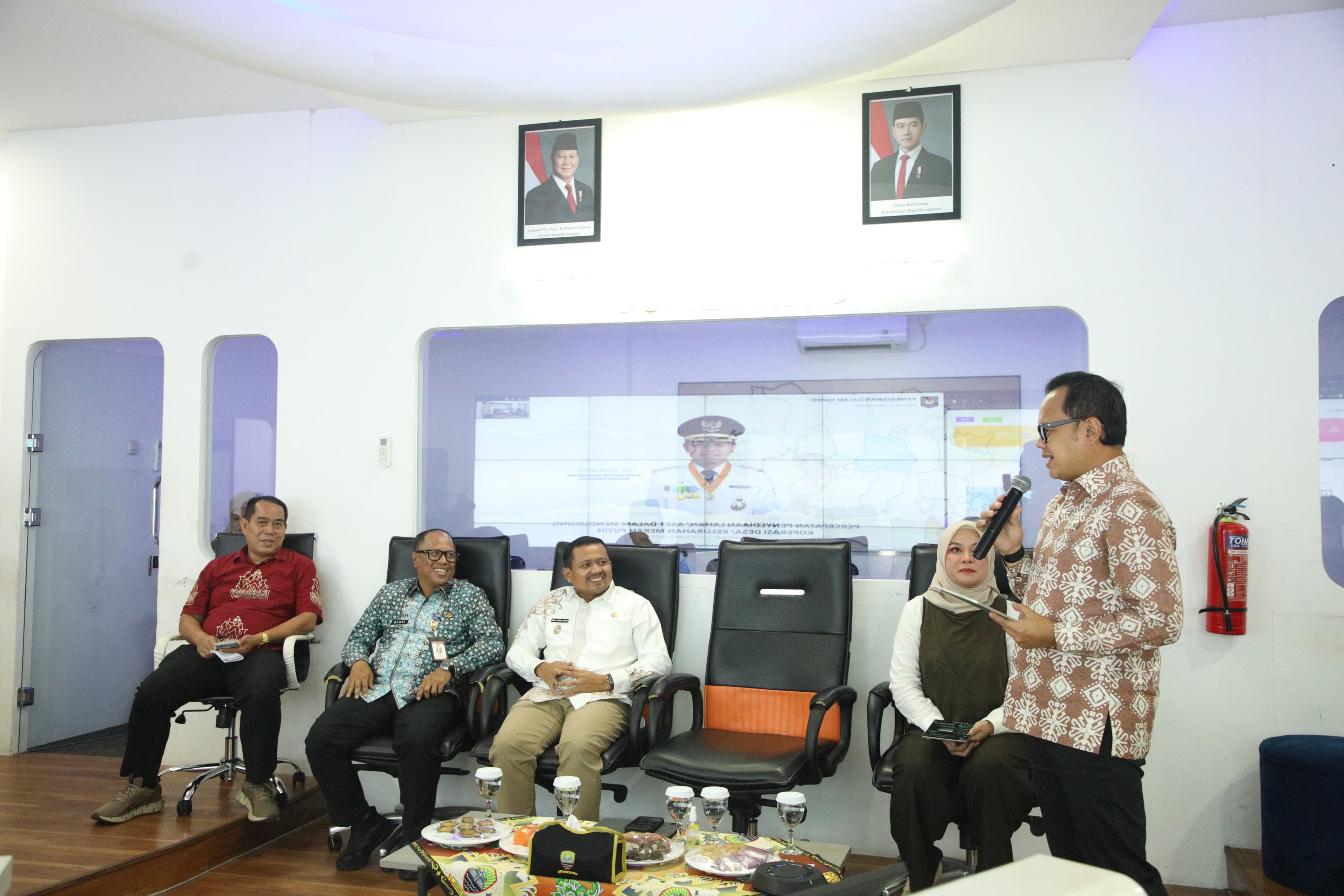 Wamendagri Bima Arya Ungkap Empat Syarat Strategis untuk Persiapan Lahan Kopdeskel Merah Putih