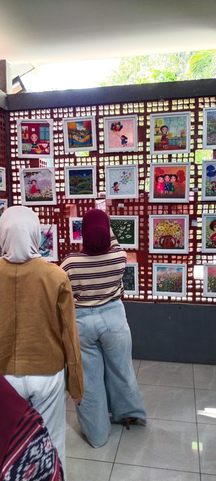 Pameran Seni Rupa "Cikal" Angkat Dunia Anak Lewat Kanvas dan Clay