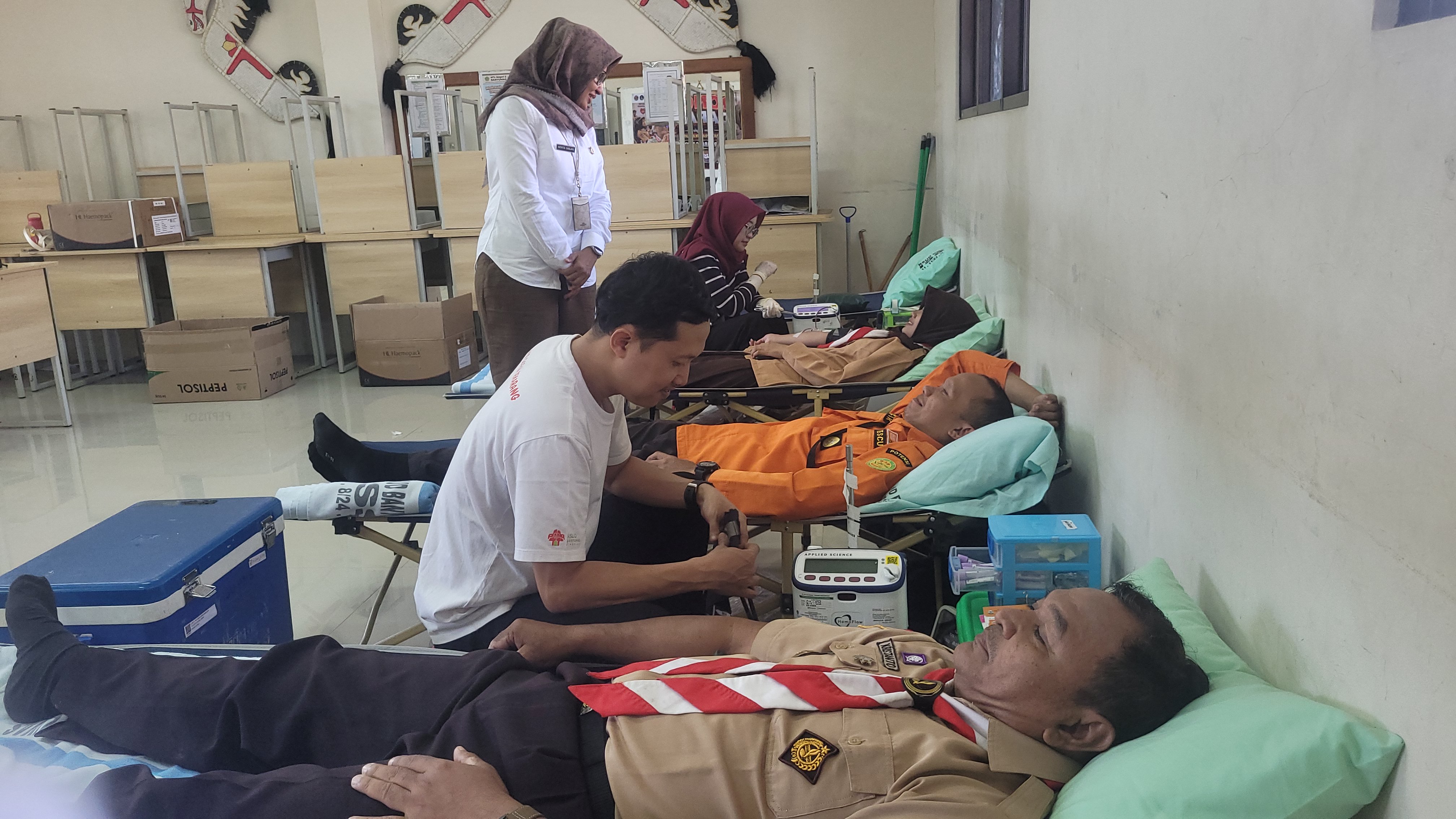 Semarakan Estafet Tunas Kelapa, Puluhan Pramuka Banyumas Ikuti Donor Darah