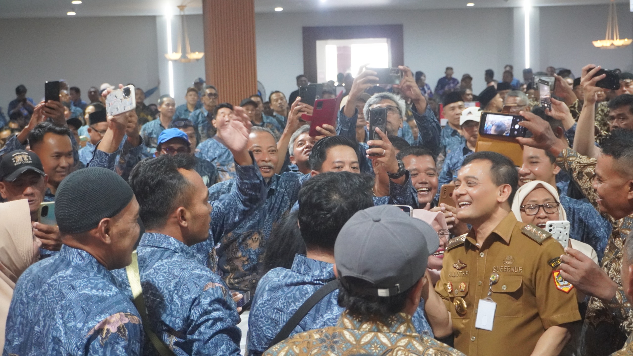 Terbanyak di Jateng, 416 Pendonor Banyumas Terima Penghargaan Gubernur